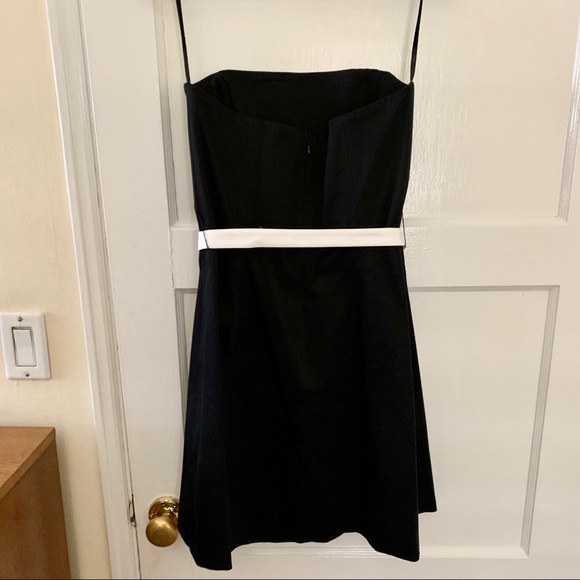 White House Black Market Strapless Dress - Picture 2 of 3